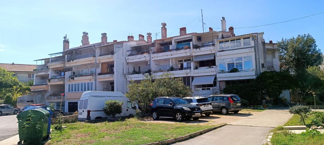 Apartment Tin Krk Town Bagian luar foto